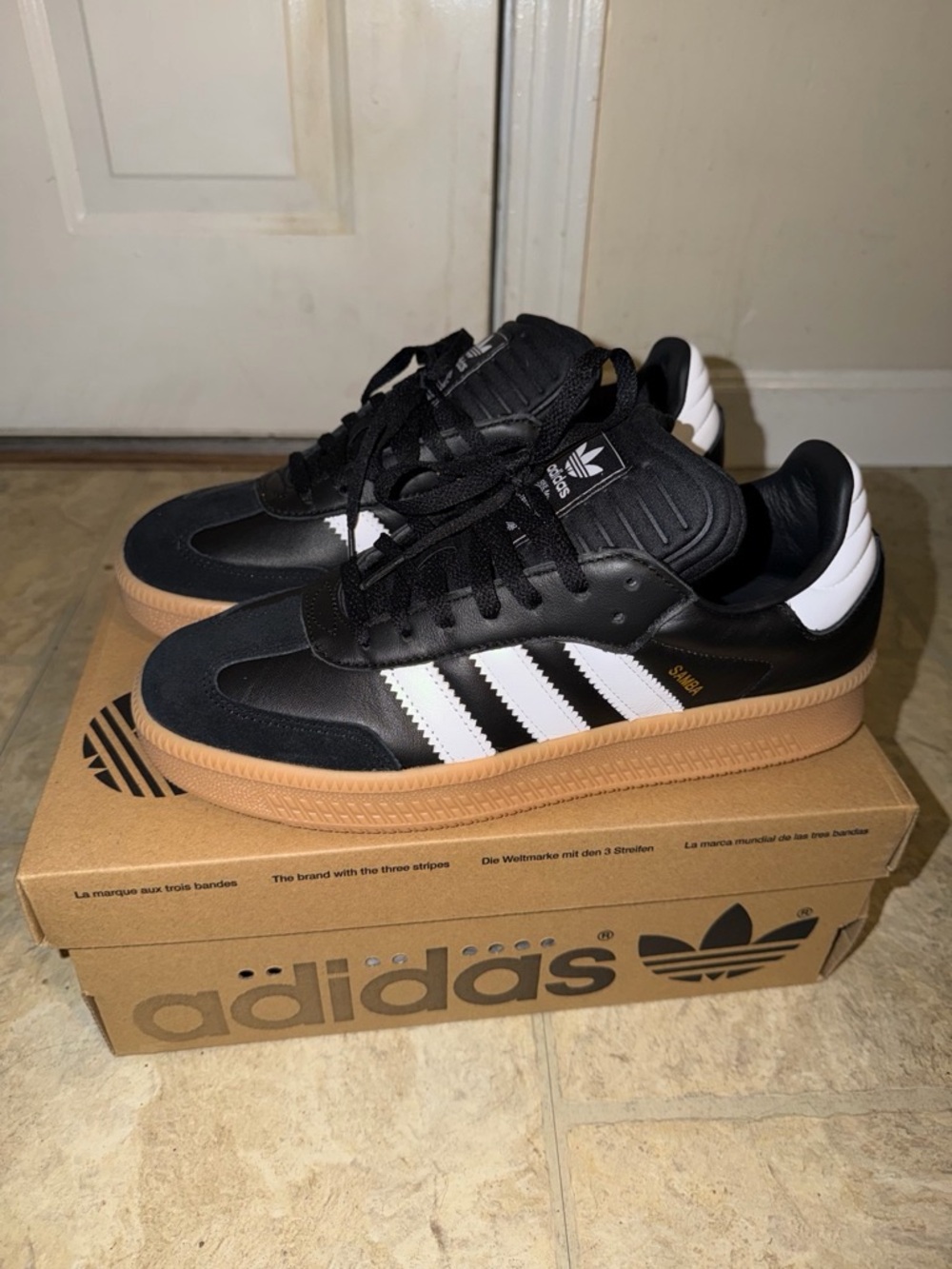 adidas Samba Mens Sneakers - Black/White/Gum